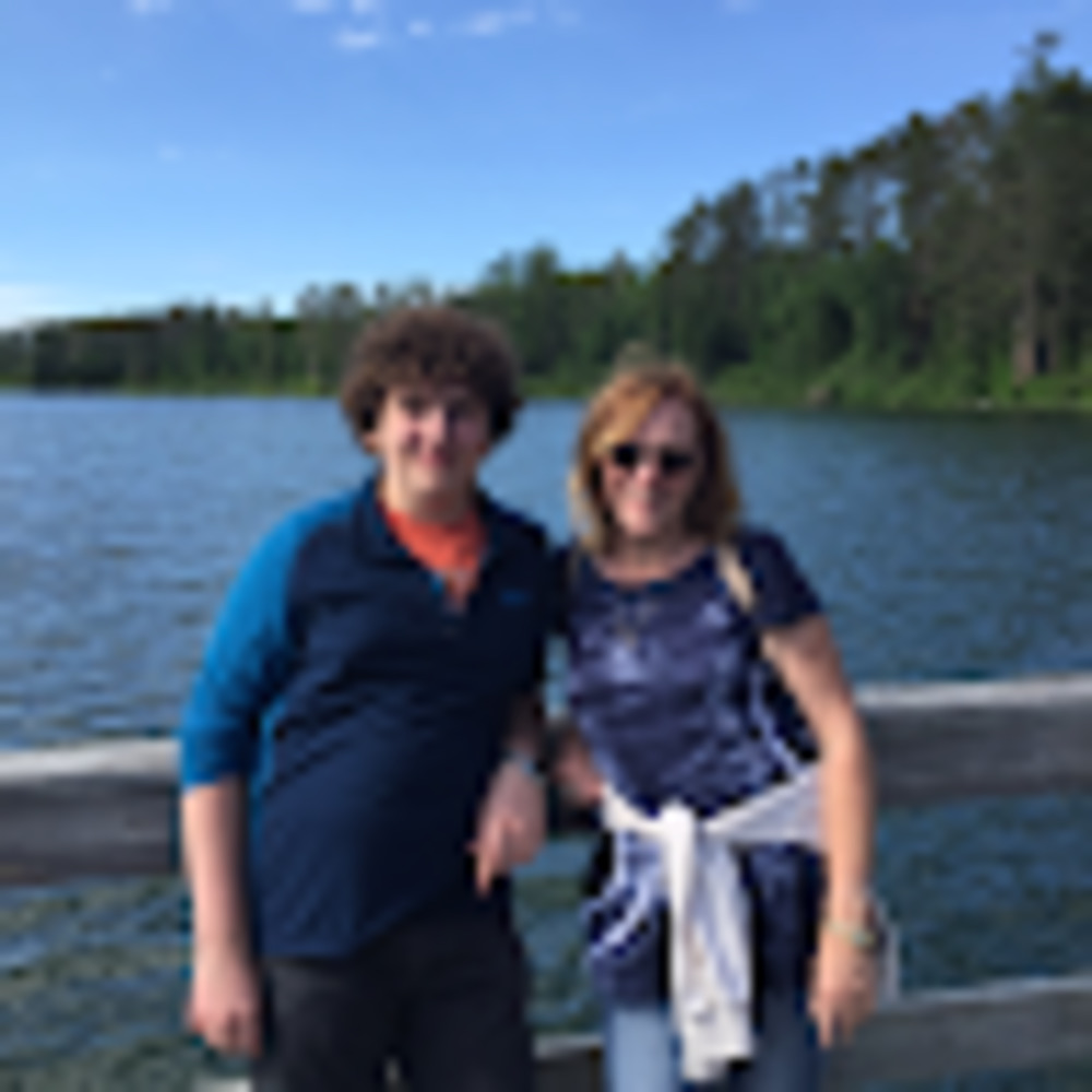 Meet your Posher, Sharon